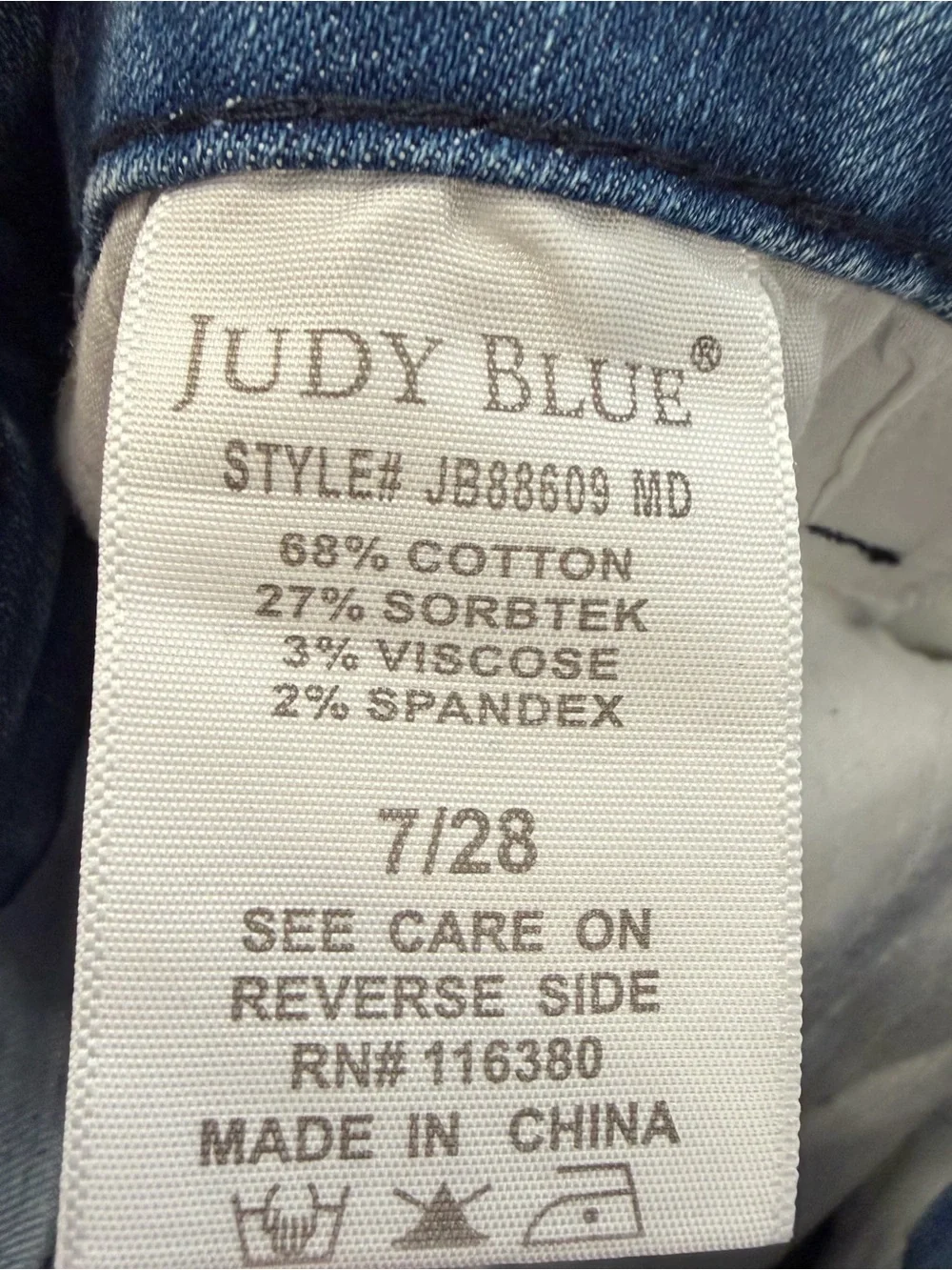 Judy Blue Relaxed Fit Distressed Hem Jeans Size 7/28 Medium Wash